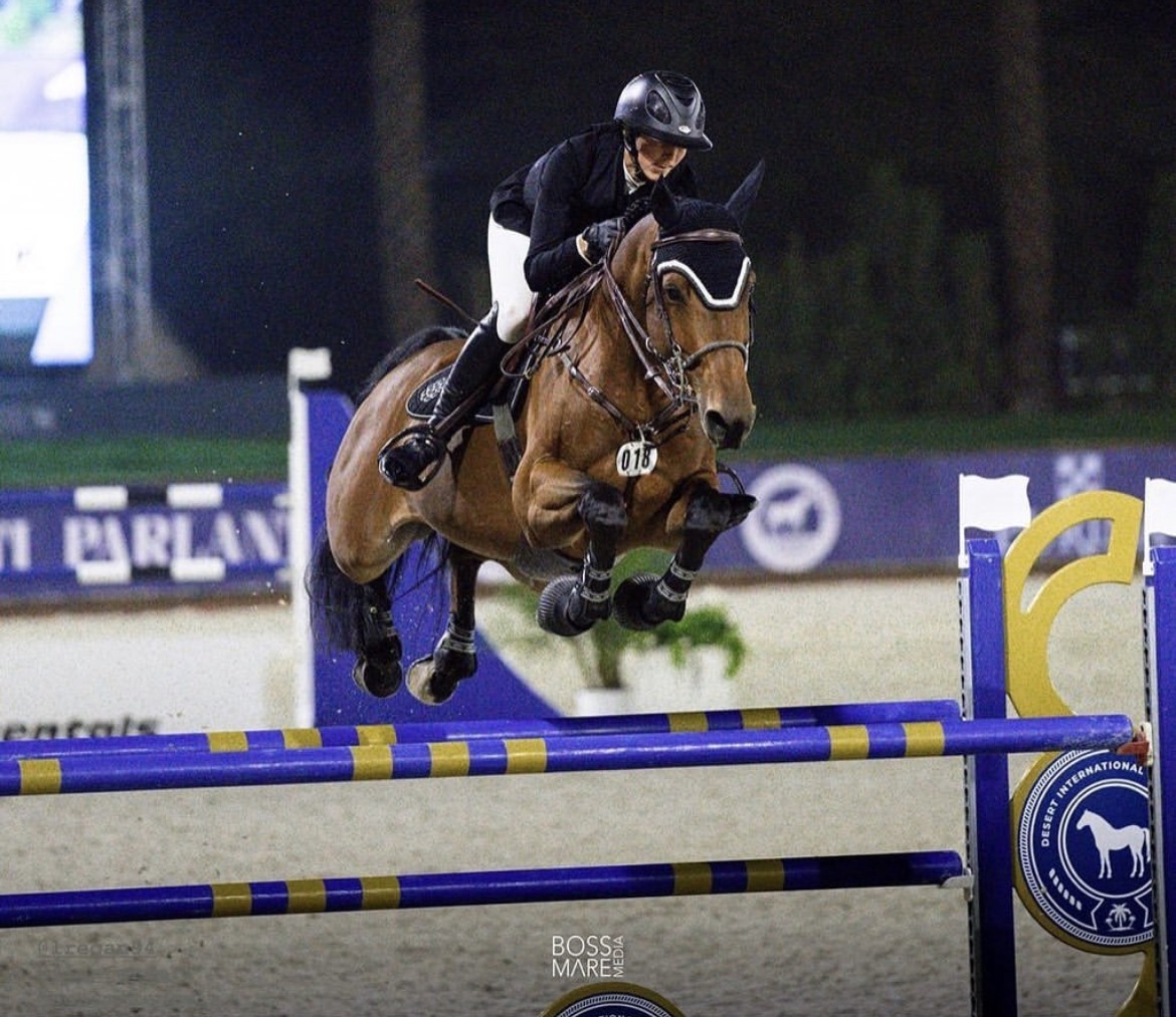Maestro Vica and Natalie Dean under the lights in the $72,900 1.45m GP at Desert Horse Park!